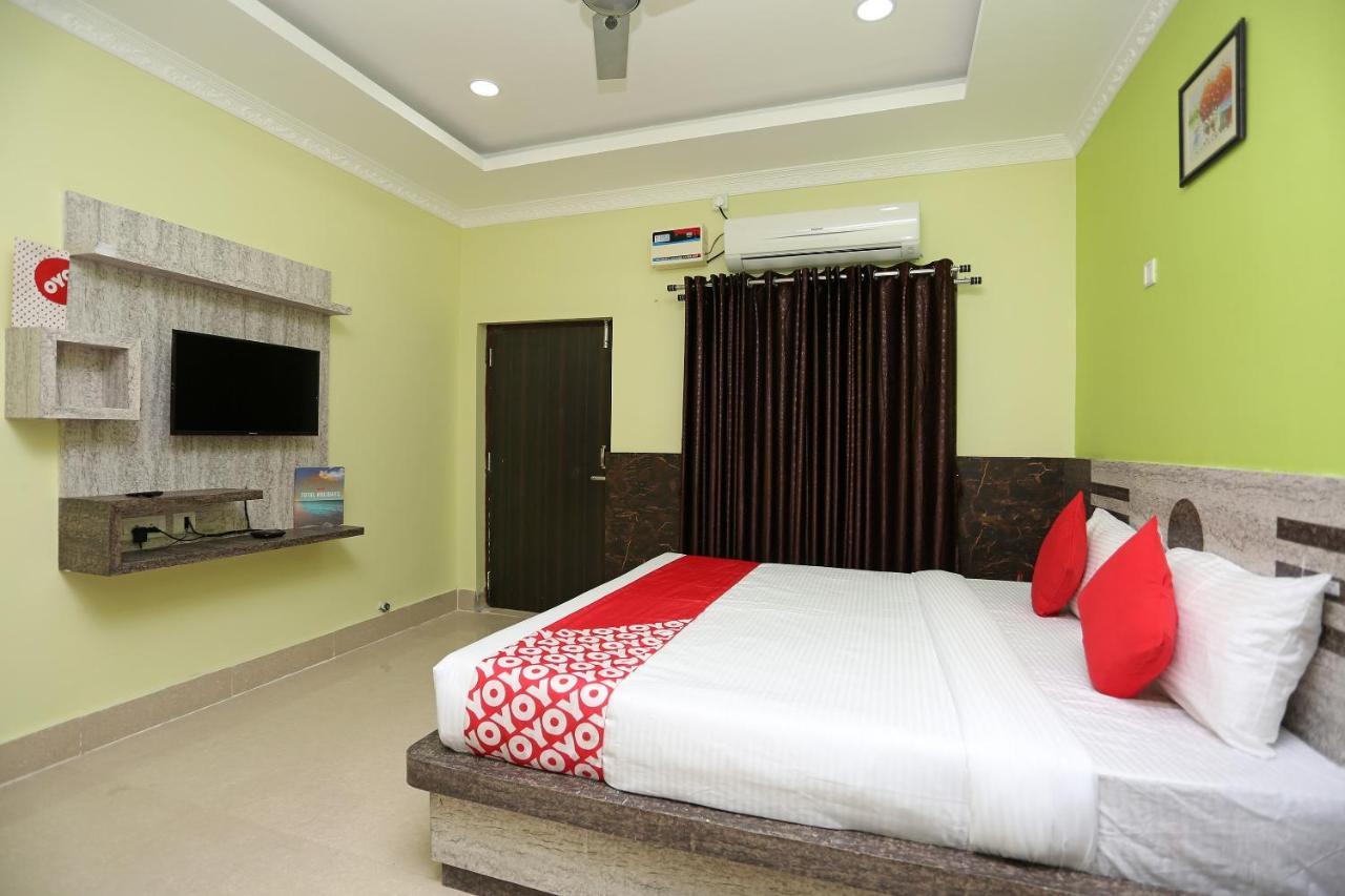 Oyo 24317 Aditya Guest House 3 Bhubaneswar Buitenkant foto
